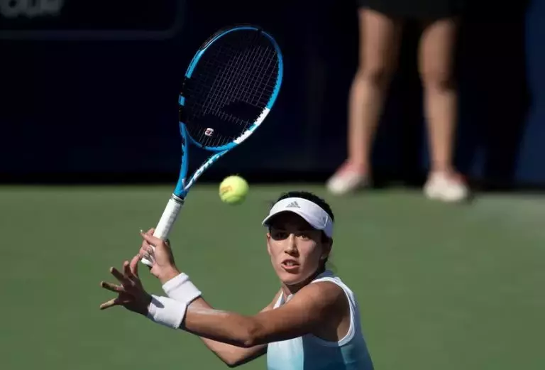 穆古鲁扎在TL比赛中战术调整，领先优势明显引发热议！全场沸腾不已的简单介绍