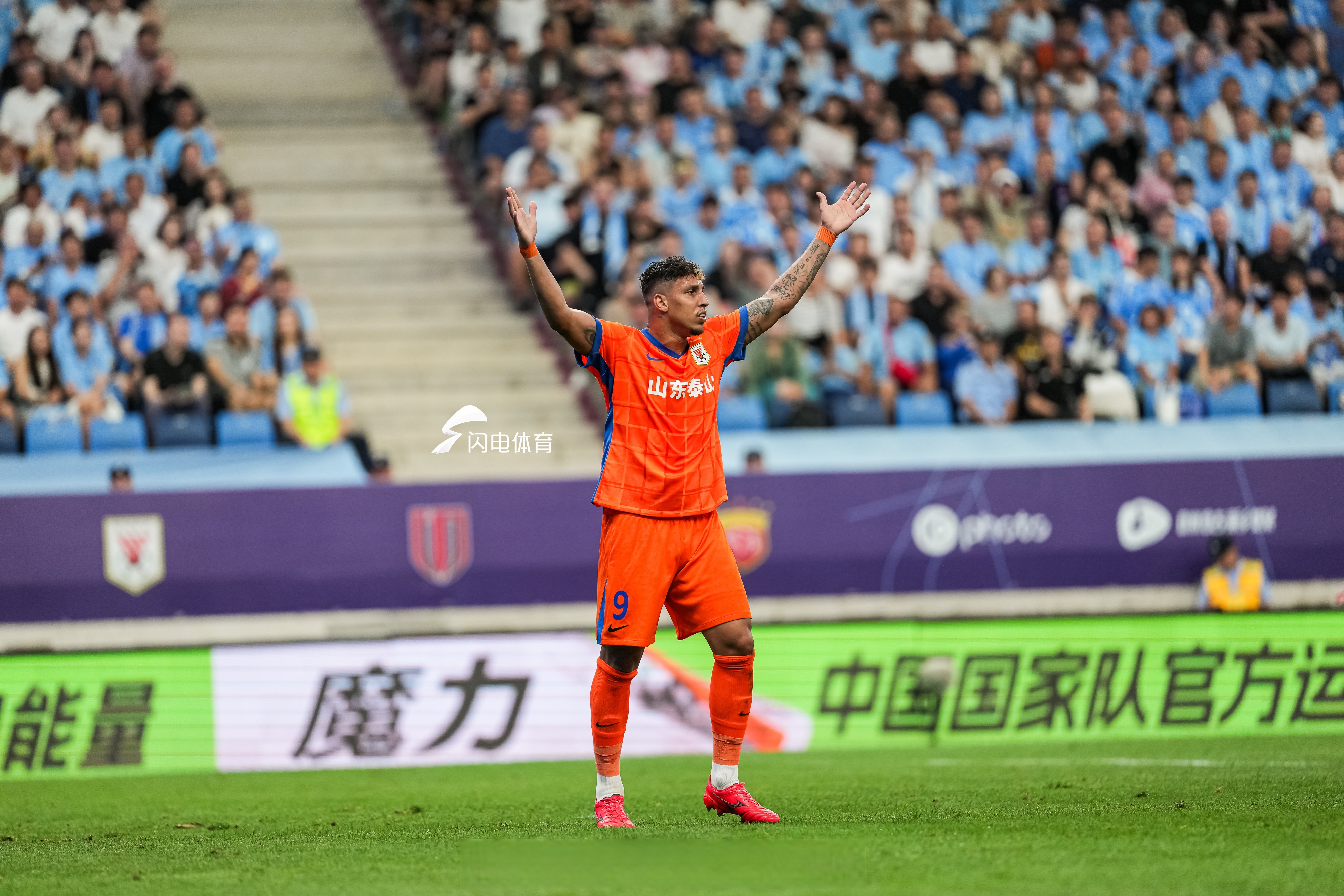 jiuyou-阿贾克斯迎意甲关键赛，今晨完成体检，悬念犹存，年轻球员得到机会的简单介绍-jiuyou